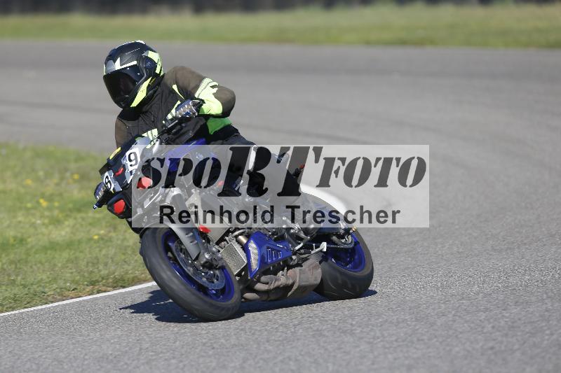 /45 15.09.2026  Trackday Domi Aegerter Trackday ADR/Gruppe gelb/89
